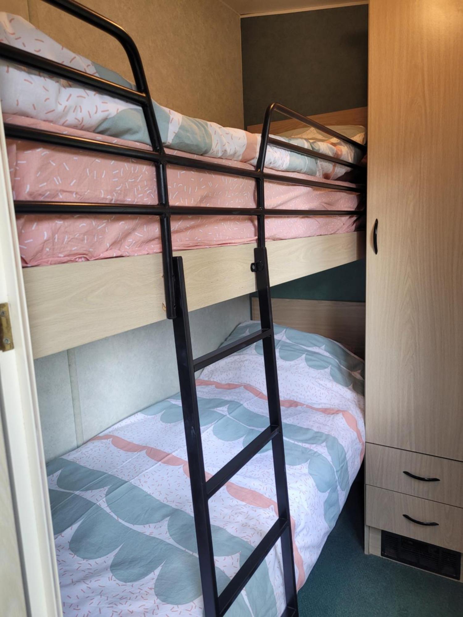 Camping Bois De St Hilaire Chalandray Esterno foto